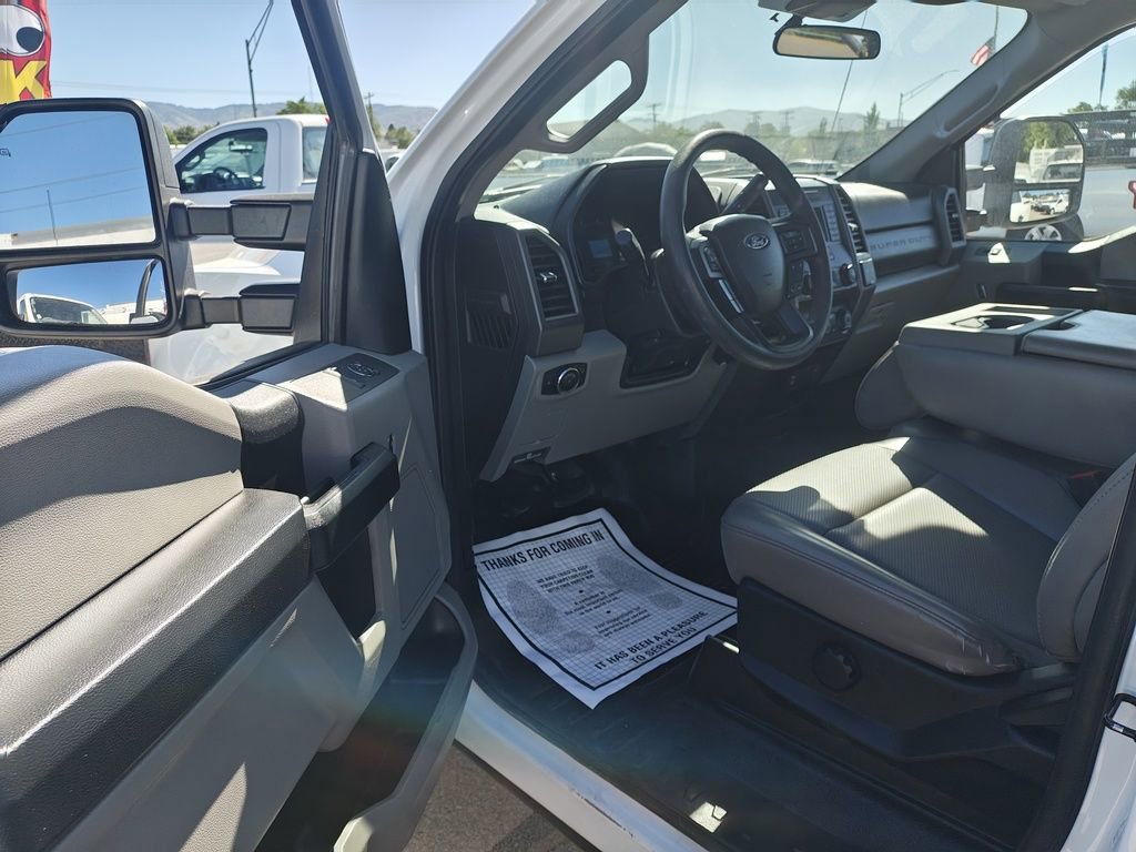 Used 2020 Ford F250 XL w/ Power Equipment Group image 5