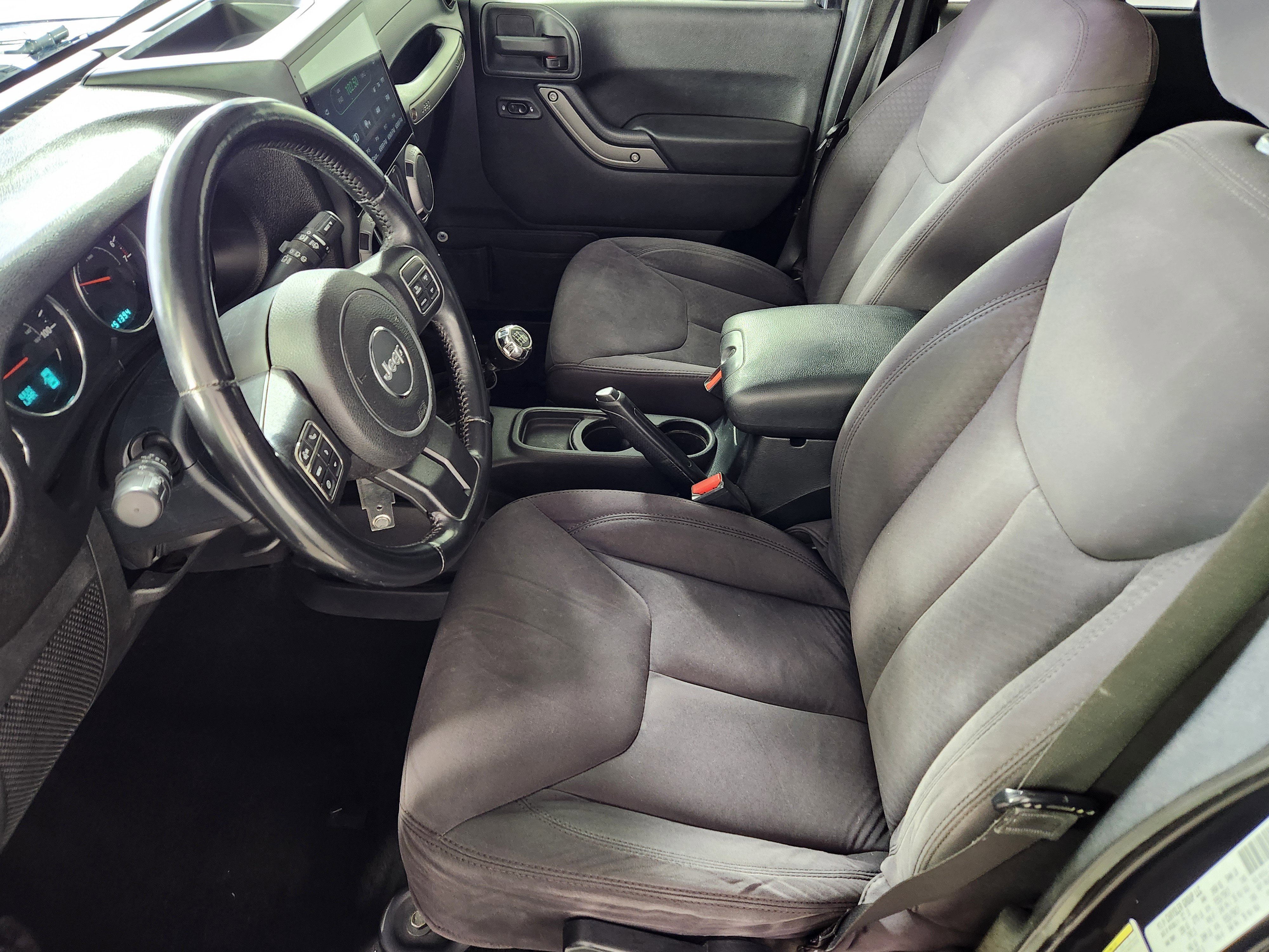 Used 2013 Jeep Wrangler Unlimited Sport image 11