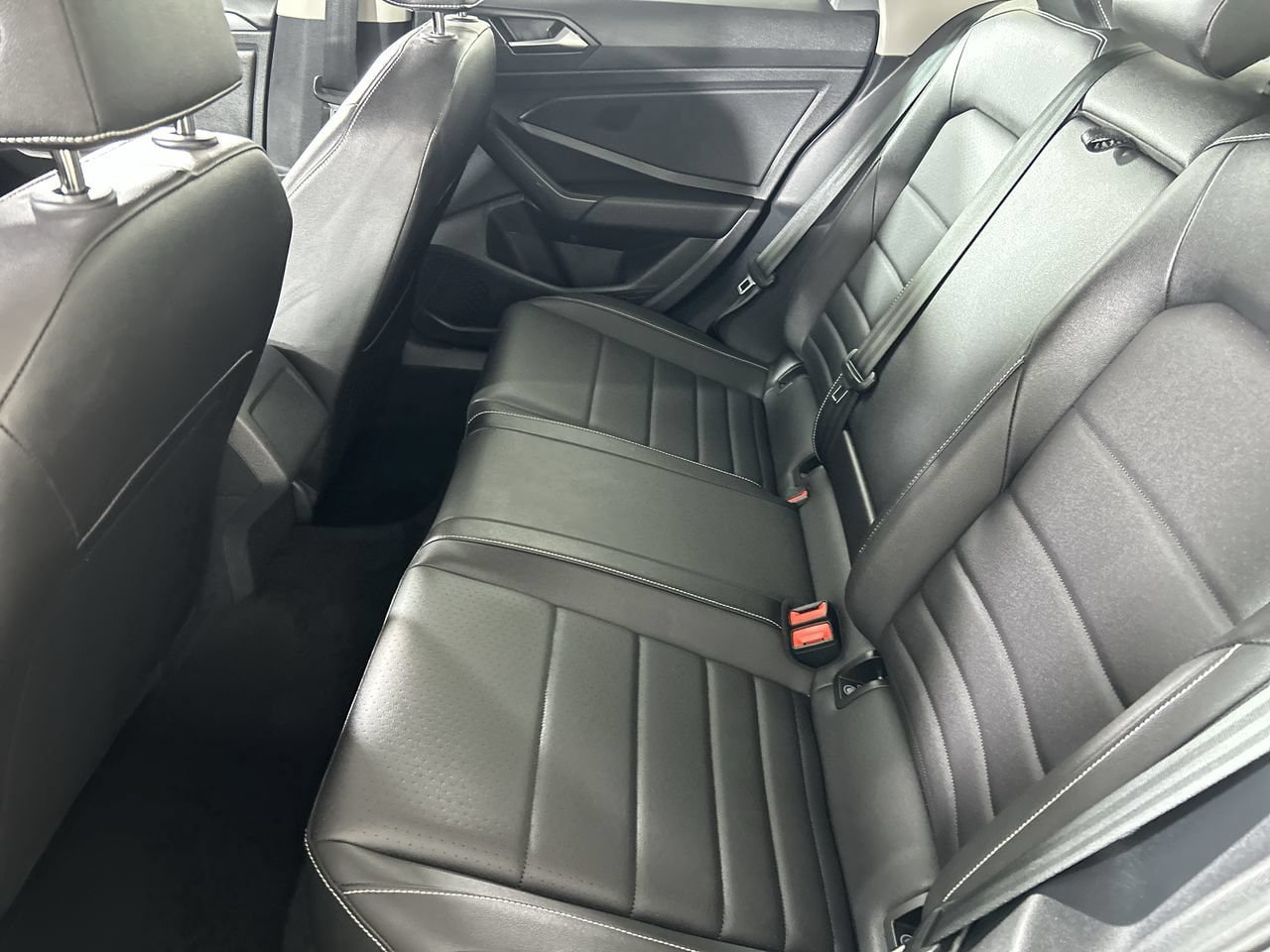 Used 2024 Volkswagen Jetta SE FWD image 24