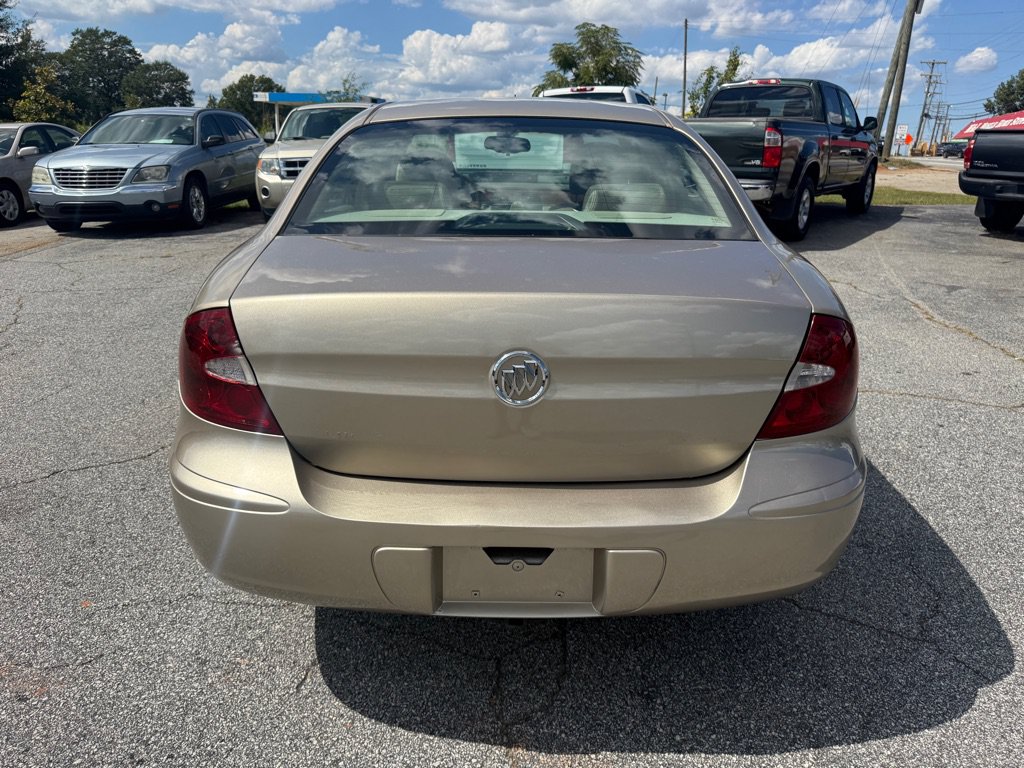 Used 2005 Buick LaCrosse CX w/ Silver Convenience Package FWD image 6