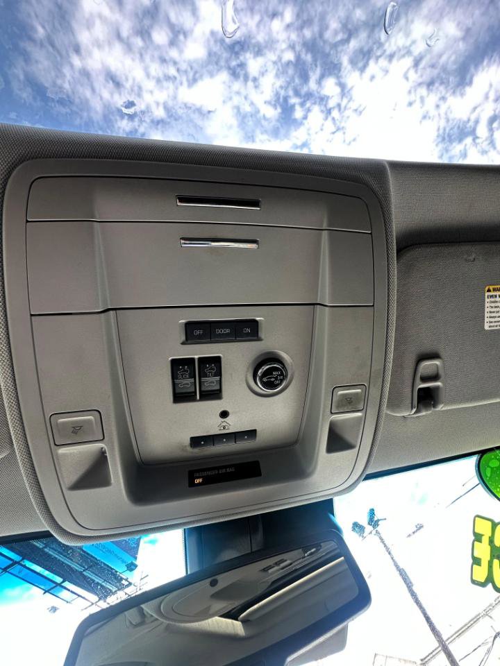 Used 2019 Chevrolet Tahoe LT AWD/4WD image 18