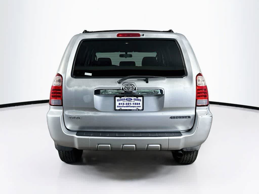 Used 2007 Toyota 4Runner SR5 RWD image 5
