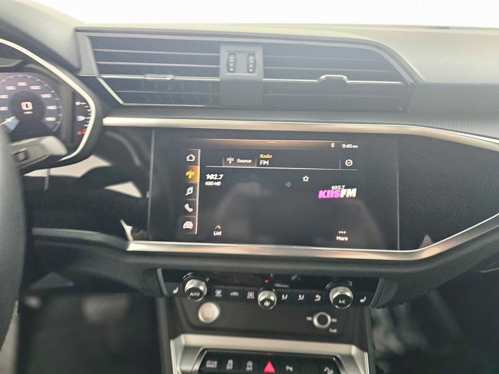 Used 2020 Audi Q3 2.0T Premium w/ Convenience Package image 35