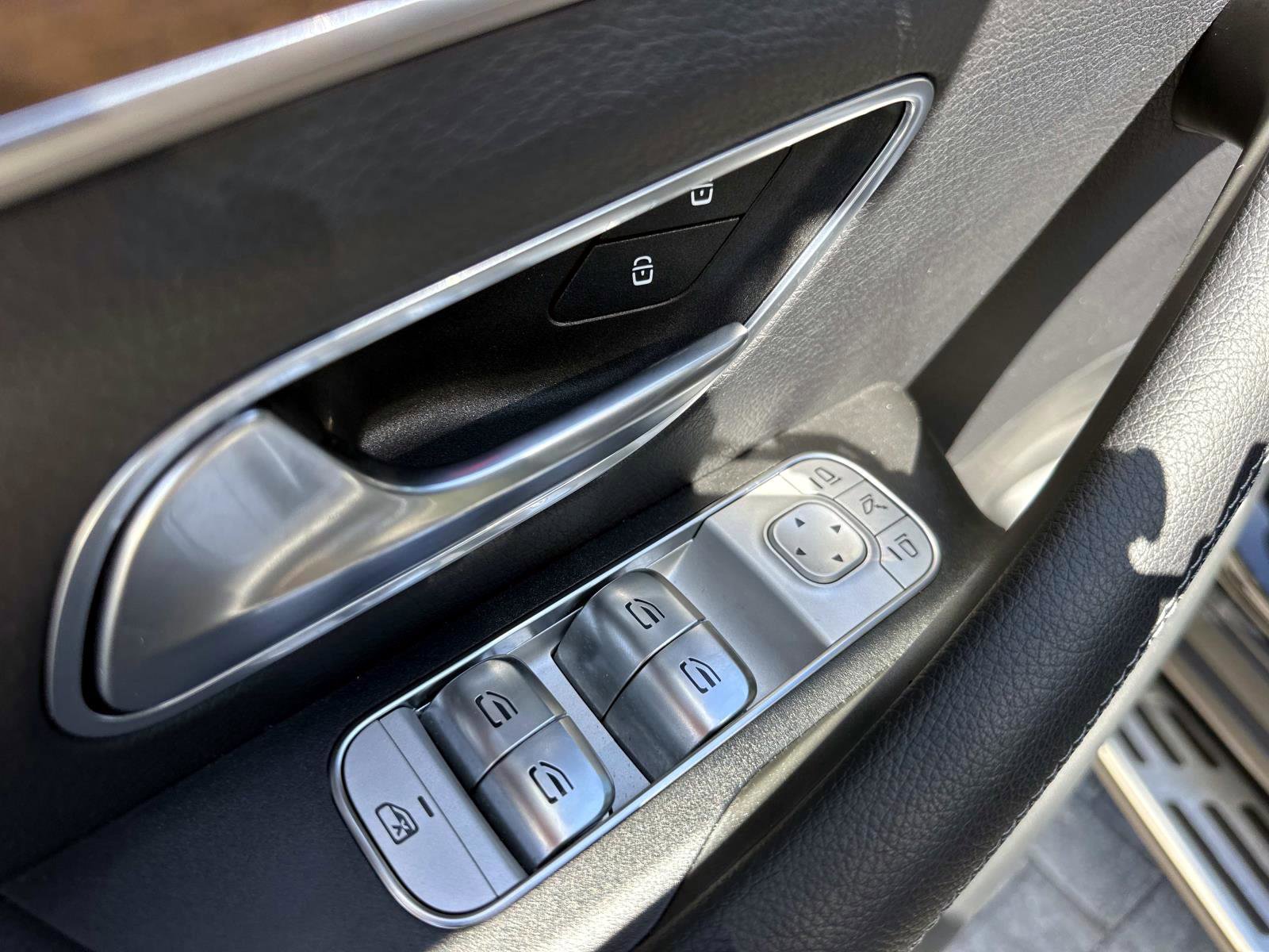 Certified 2025 Mercedes-Benz GLS 450 4MATIC image 18