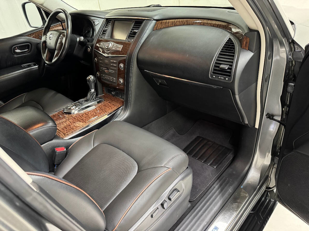 Used 2017 Nissan Armada SL image 35