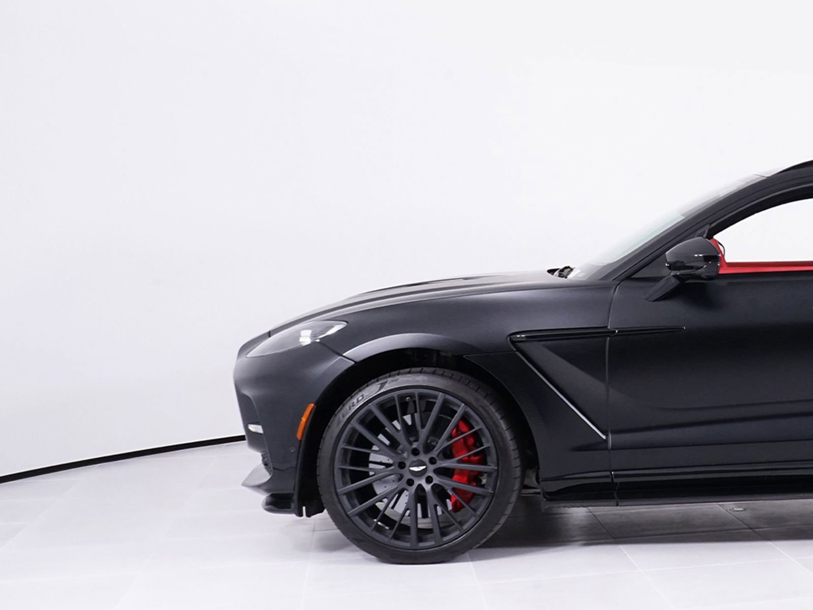 Used 2023 Aston Martin DBX 707 AWD/4WD image 12