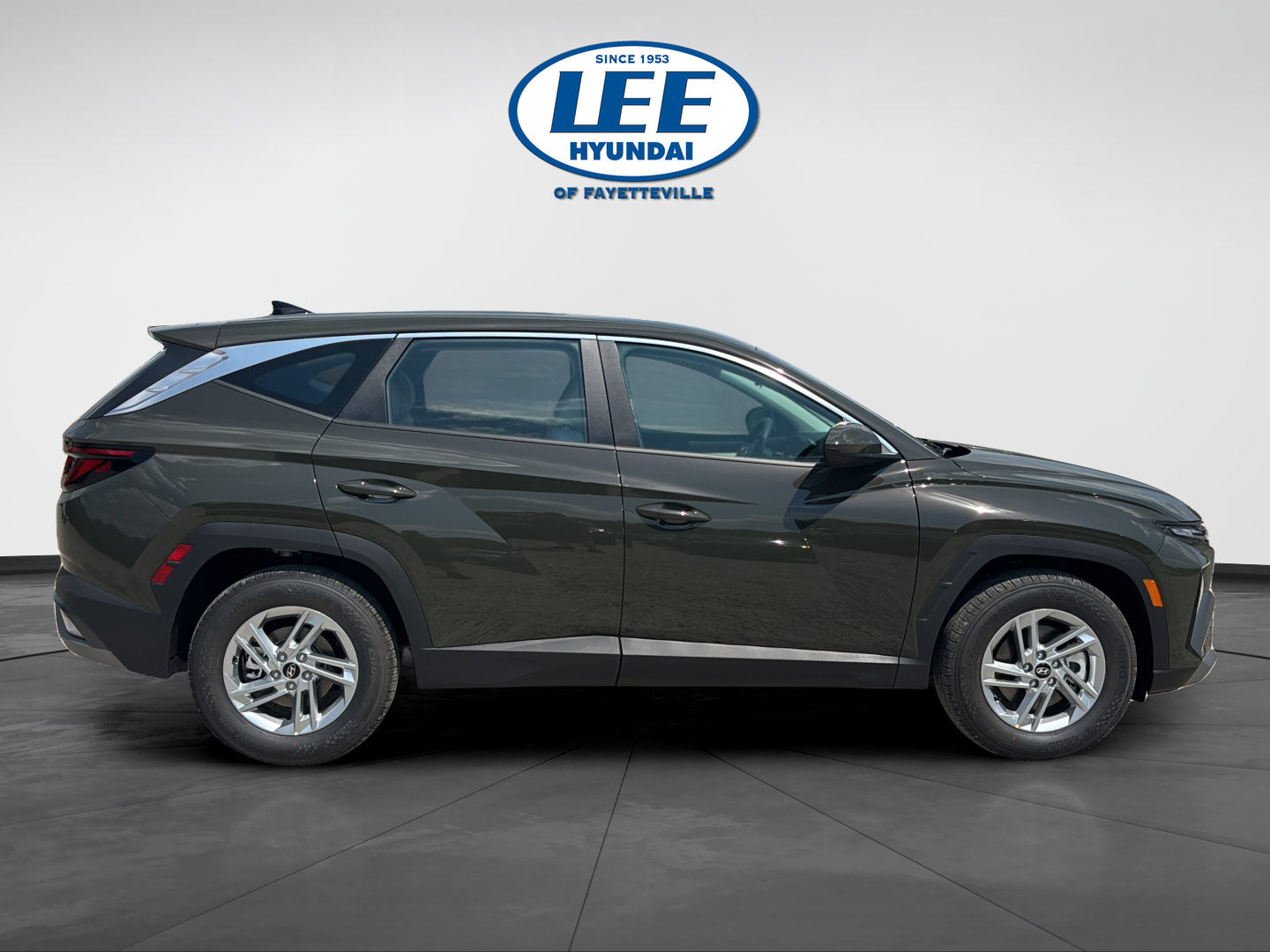 New 2026 Hyundai Tucson SE FWD image 2