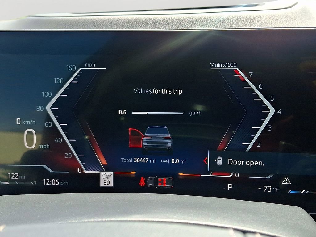 Certified 2025 BMW X7 xDrive40i w/ Premium Package AWD/4WD image 23