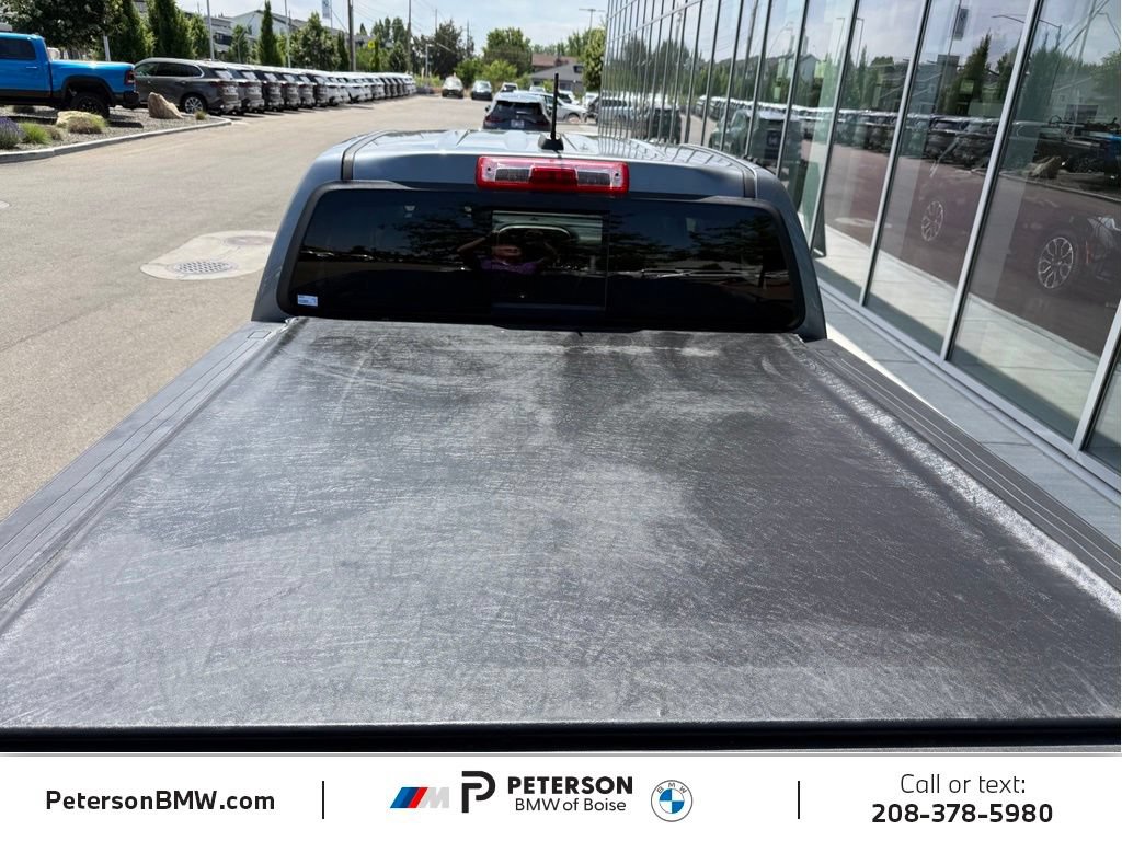 Used 2022 GMC Canyon Denali AWD/4WD image 11