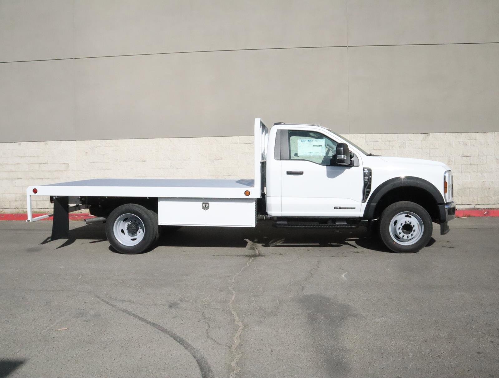 Used 2024 Ford F450 XL w/ XL Chrome Package image 2