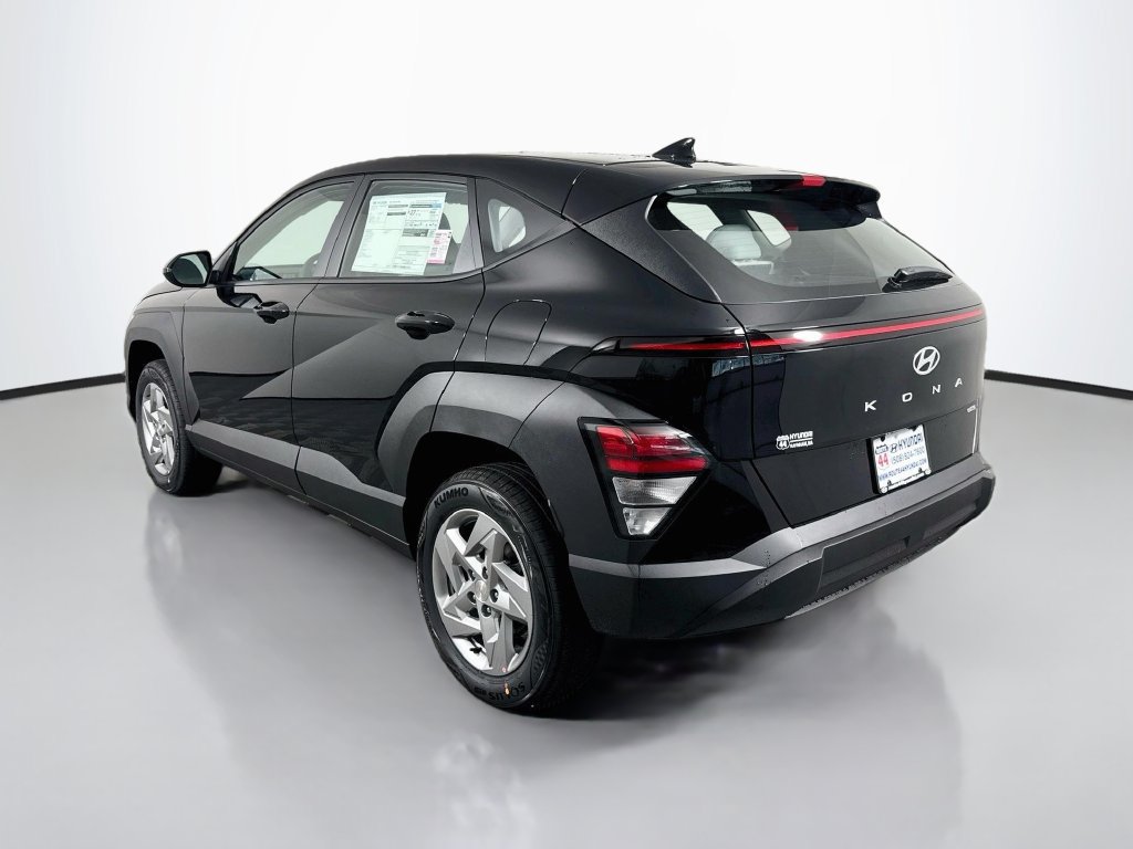 New 2027 Hyundai Kona SE AWD/4WD image 6