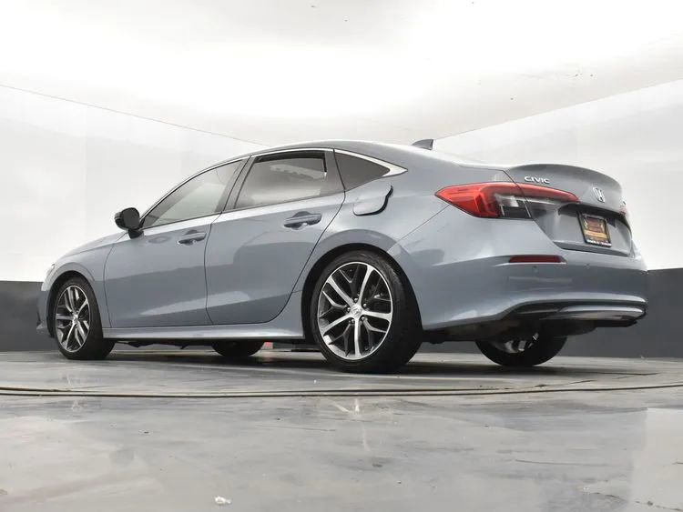 Used 2024 Honda Civic Touring image 12