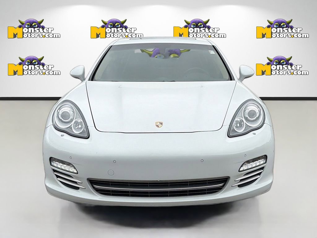 Used 2013 Porsche Panamera 4 Platinum Edition image 2