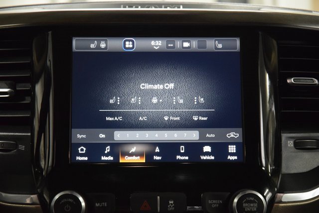 Used 2022 RAM 3500 Laramie image 32