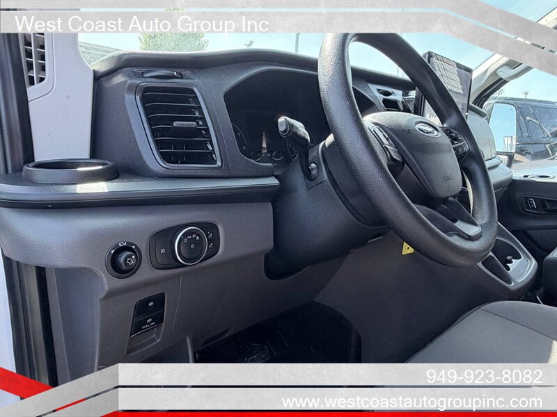 Used 2025 Ford Transit 350 XLT RWD image 11