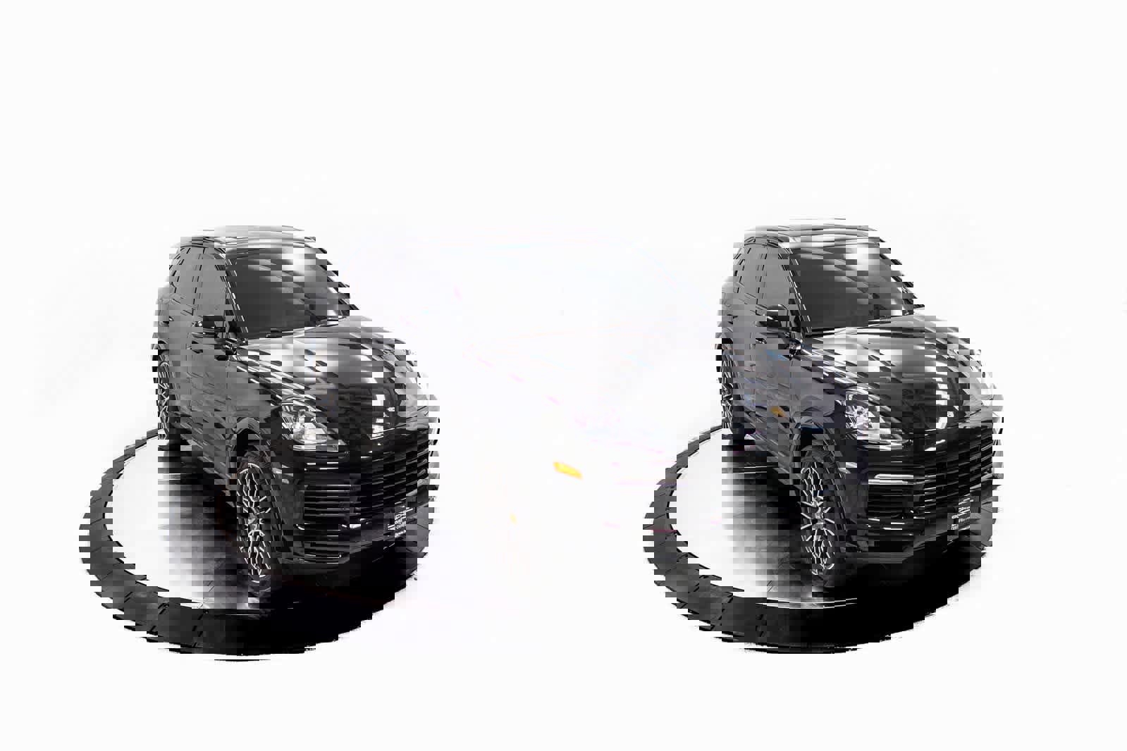 Certified 2023 Porsche Cayenne image 38