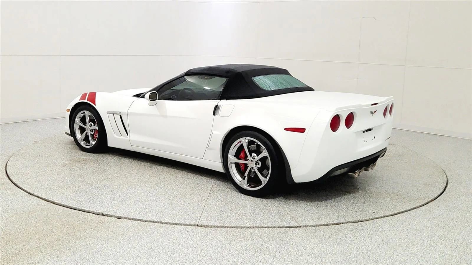 Used 2012 Chevrolet Corvette Grand Sport w/ 3LT Preferred Equipment Group image 5