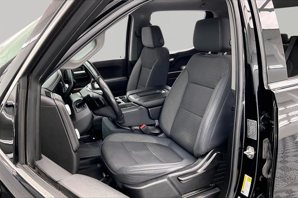 Used 2019 GMC Sierra 1500 SLE w/ X31 Off-Road Package AWD/4WD image 26