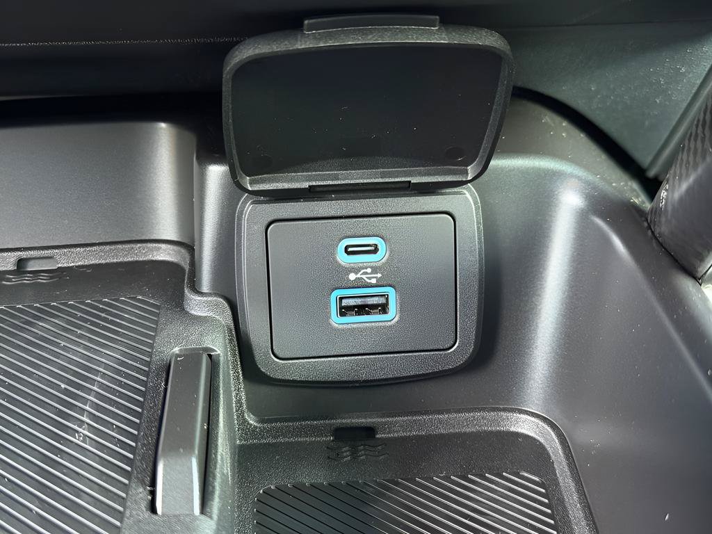 New 2025 Ford Bronco Raptor w/ Interior Carbon Fiber Pack AWD/4WD image 16