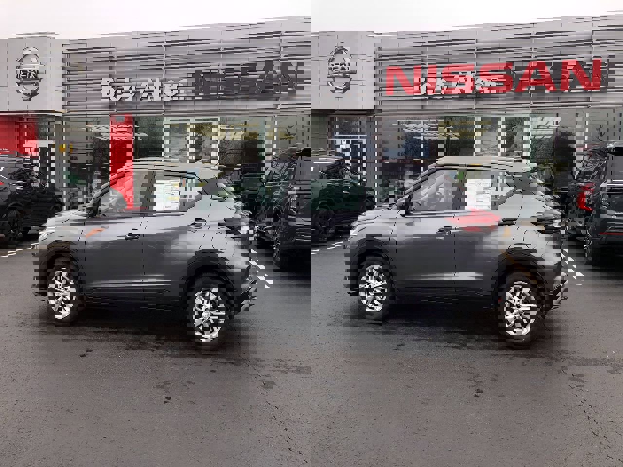 New 2025 Nissan Kicks Play S image 11