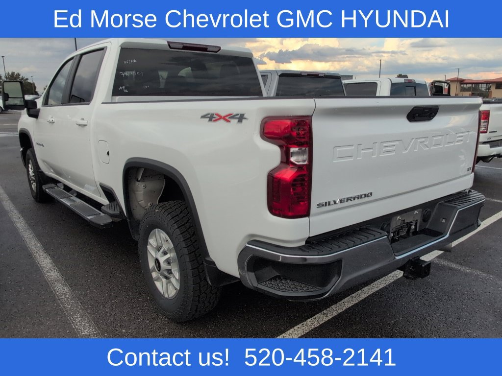 Used 2025 Chevrolet Silverado 2500 LT w/ Convenience Package AWD/4WD image 3