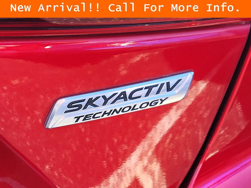Used 2017 MAZDA MAZDA3 Sport w/ Preferred Equipment Package FWD image 8