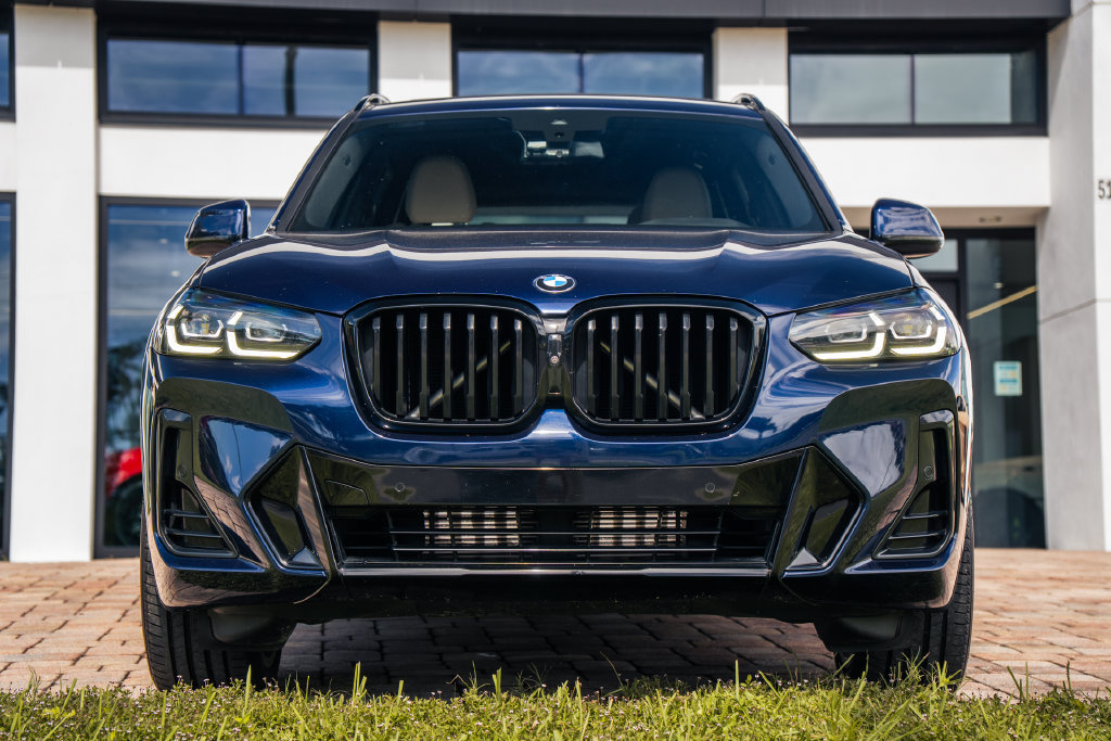 Used 2024 BMW X3 sDrive30i w/ Premium Package RWD image 8
