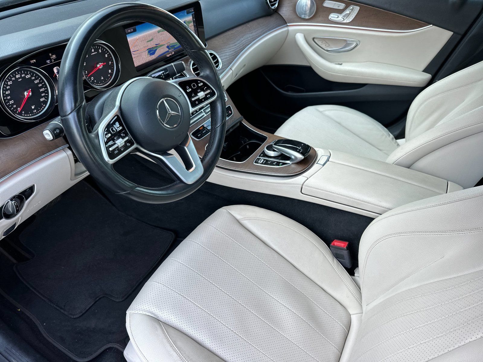 Used 2019 Mercedes-Benz E 300 image 10