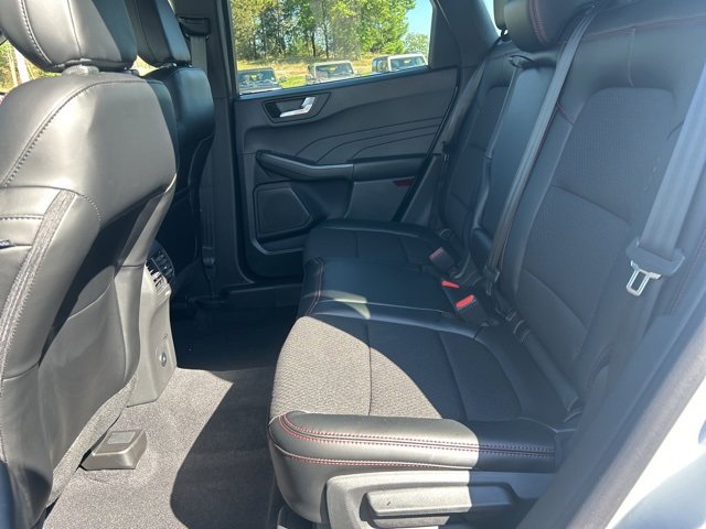 New 2026 Ford Escape ST-Line w/ Tech Pack #1 image 13