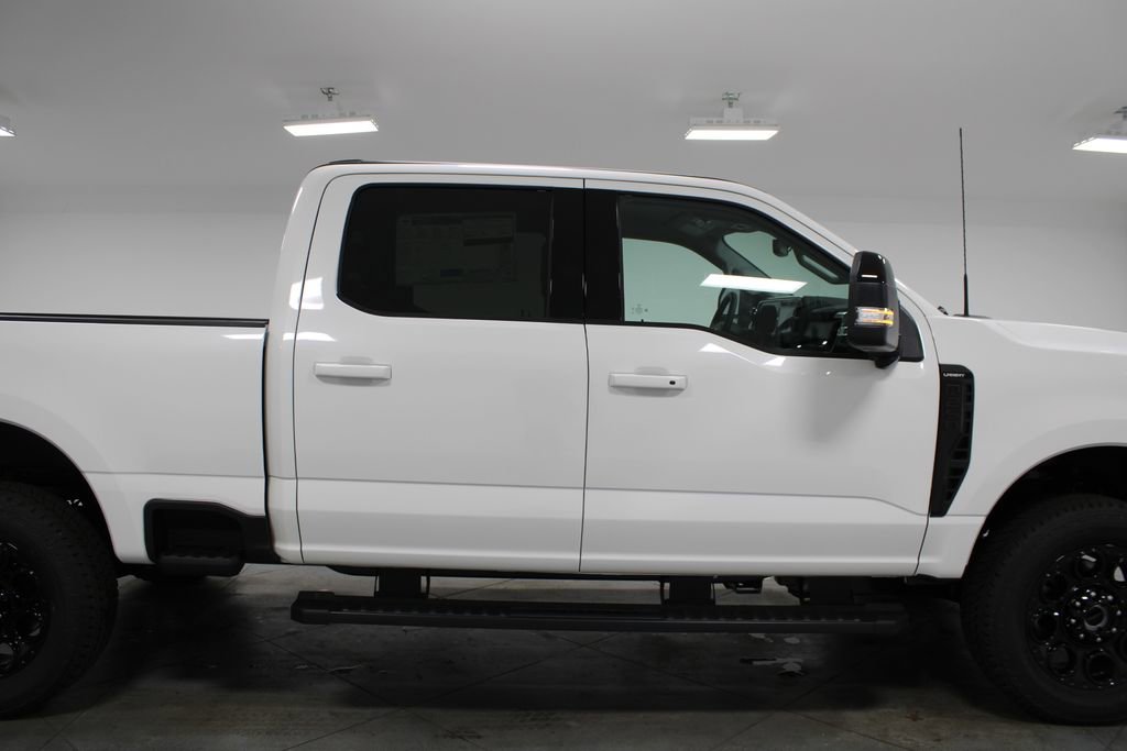 New 2026 Ford F250 Lariat w/ Black Appearance Package image 10