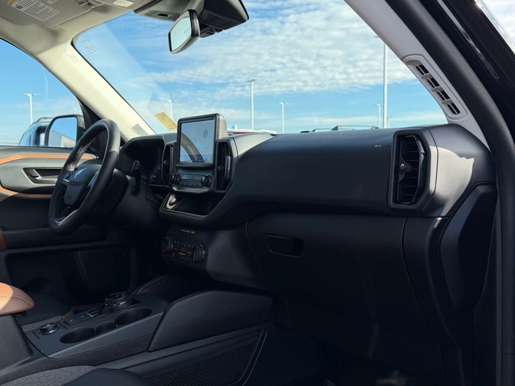 Used 2024 Ford Bronco Sport Outer Banks image 27