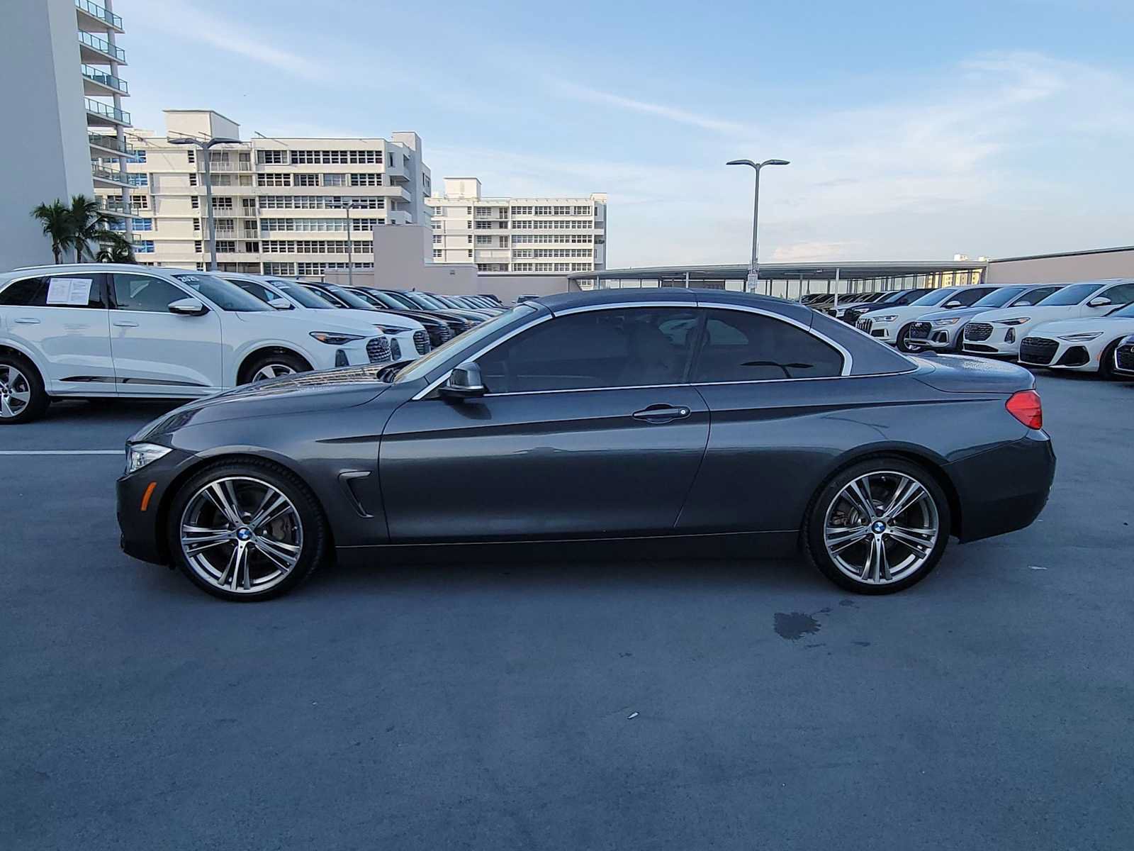 Used 2017 BMW 440i Convertible RWD image 3