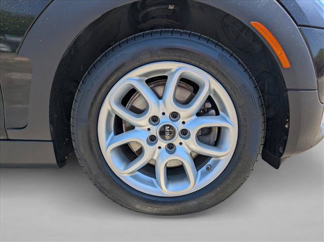 Used 2017 MINI Cooper Clubman ALL4 AWD/4WD image 21