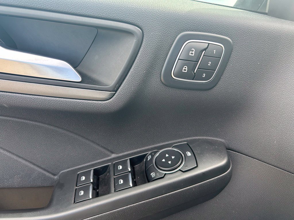 Used 2024 Ford Escape Active w/ Tech Pack #2 AWD/4WD image 19