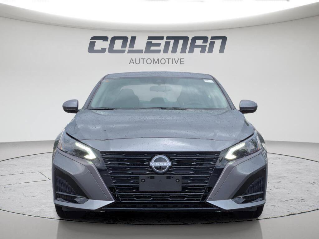 New 2026 Nissan Altima 2.5 SV w/ SV Special Edition Package FWD image 2
