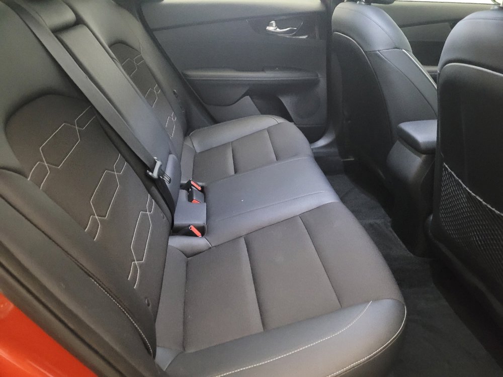 Used 2023 Kia Forte GT-Line w/ GT-Line Premium Package image 19