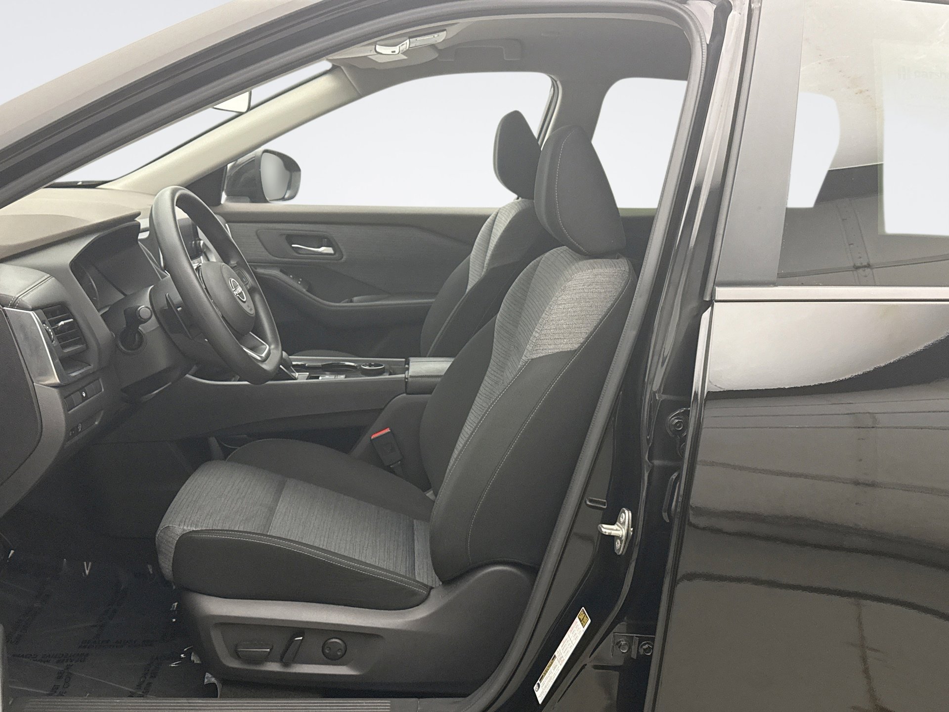 Used 2023 Nissan Rogue SV AWD/4WD image 11
