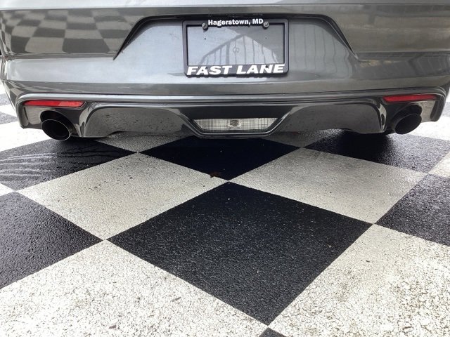 Used 2016 Ford Mustang Coupe image 9