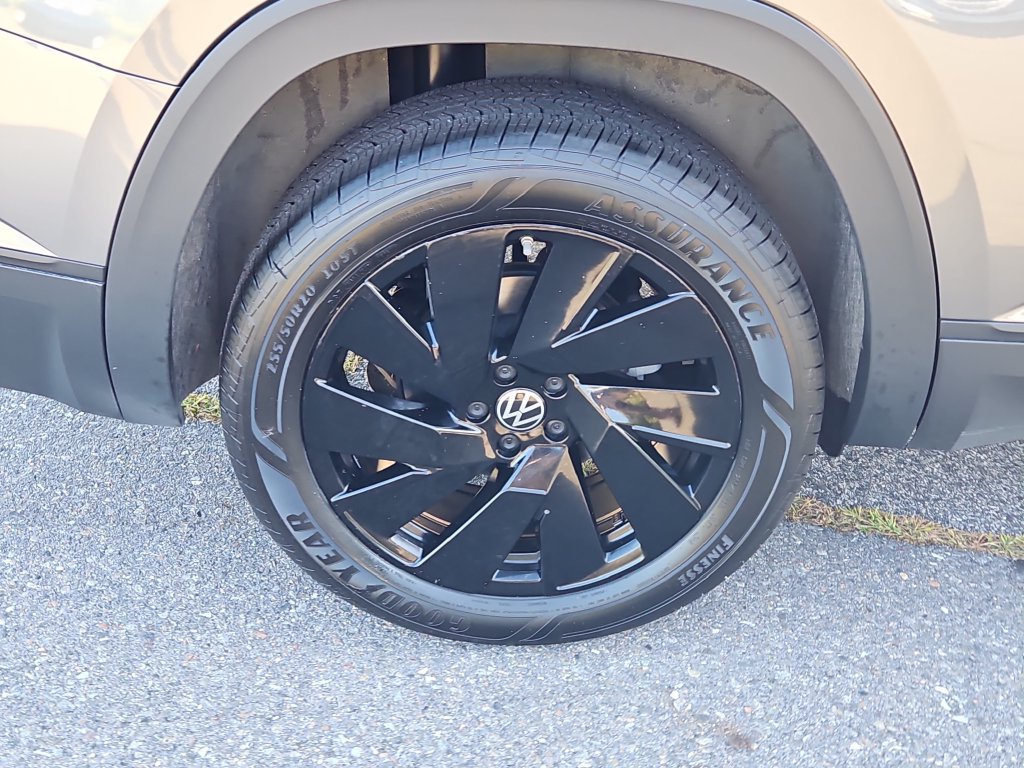 Certified 2024 Volkswagen Atlas SE AWD/4WD image 9