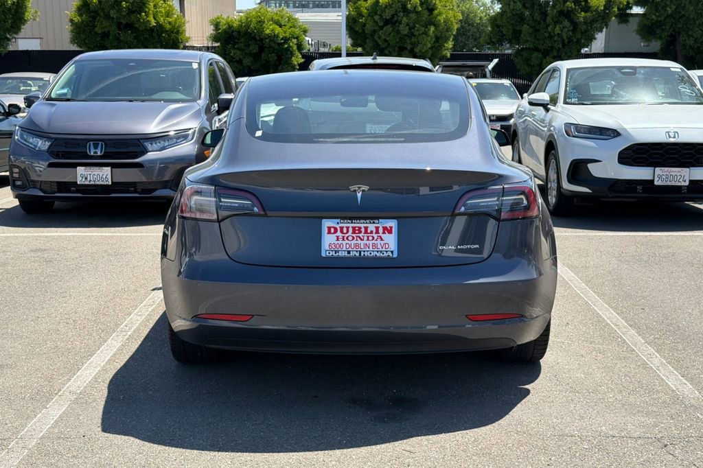 Used 2022 Tesla Model 3 Long Range AWD/4WD image 6