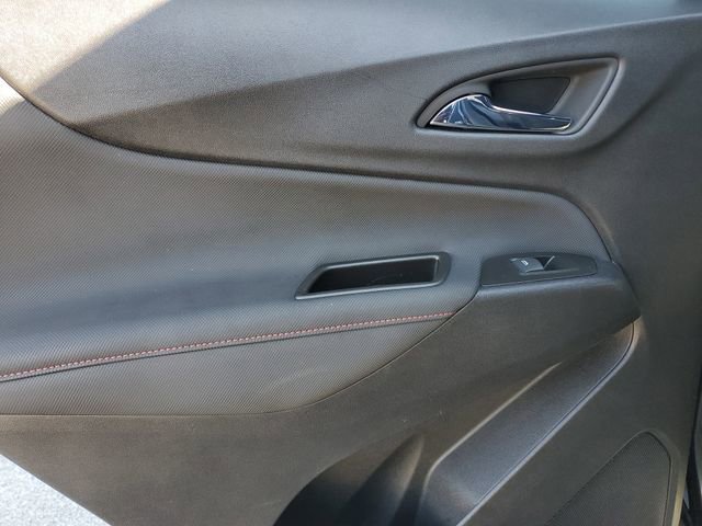 Used 2022 Chevrolet Equinox RS image 15