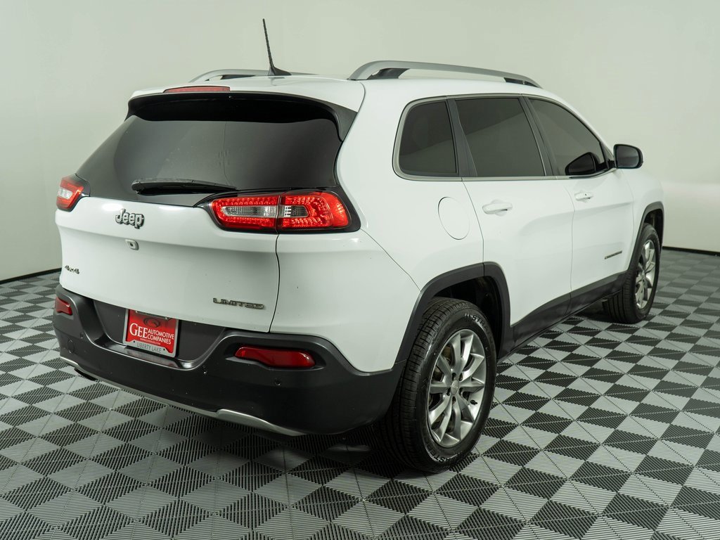 Used 2018 Jeep Cherokee Limited image 6