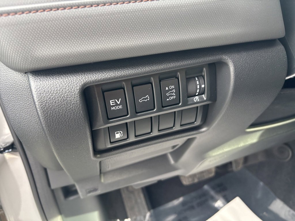 Certified 2025 Subaru Forester Sport w/ Popular Package image 22