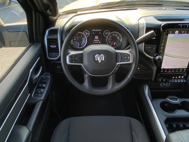 Used 2024 RAM 3500 Big Horn w/ Sport Appearance Package AWD/4WD image 28