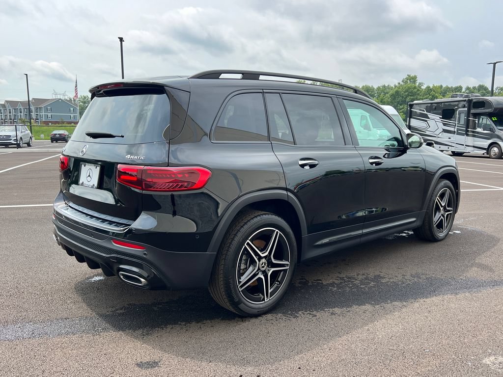 Used 2024 Mercedes-Benz GLB 250 4MATIC image 9