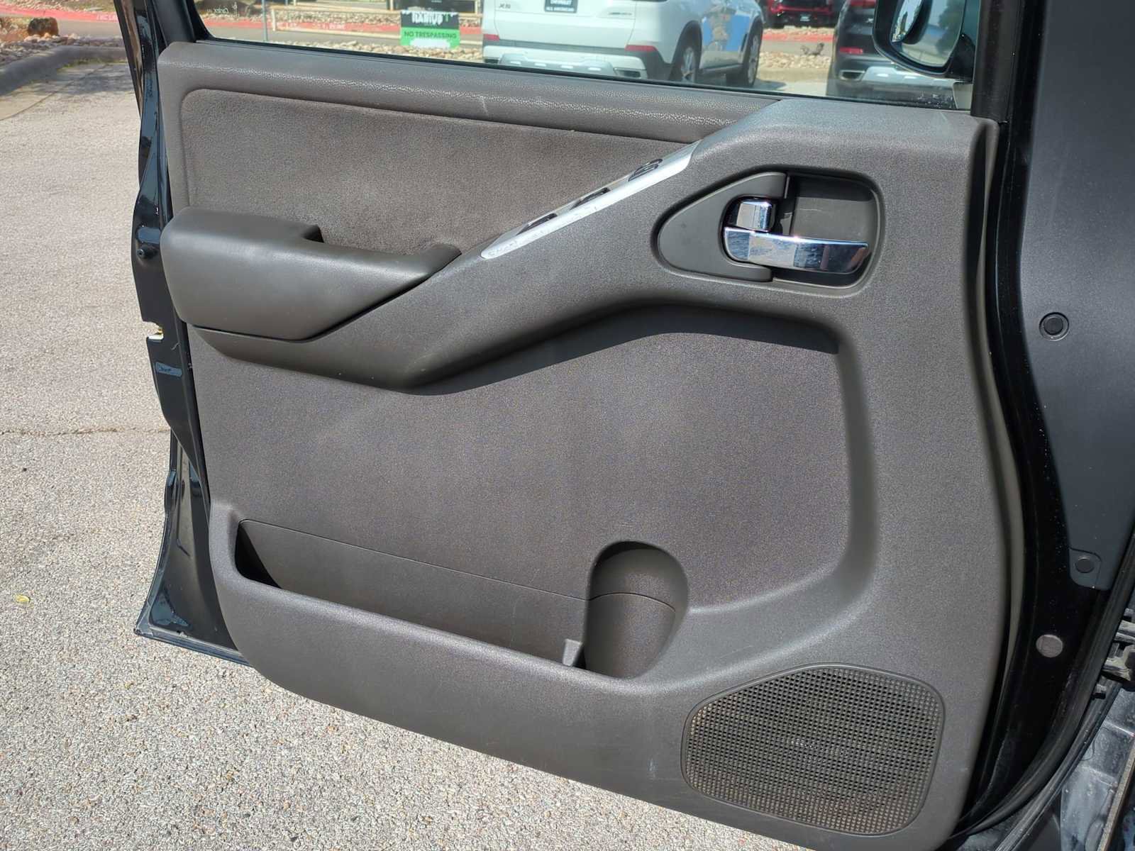 Used 2012 Nissan Pathfinder SV image 20