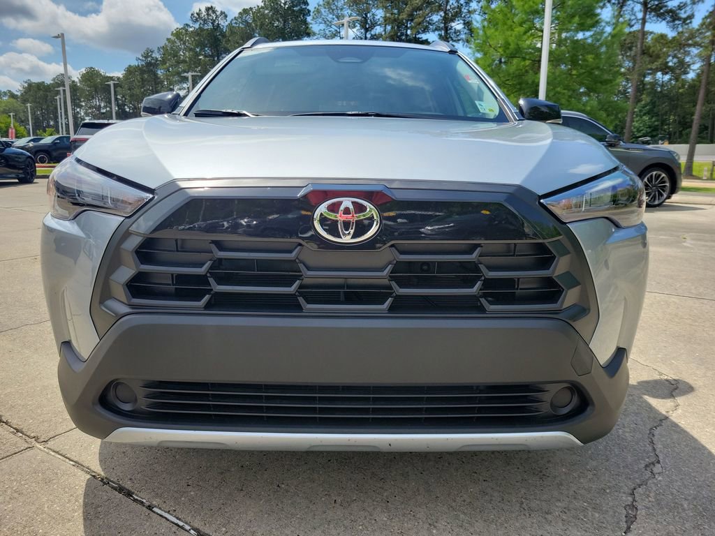 Certified 2026 Toyota Corolla Cross LE FWD image 4