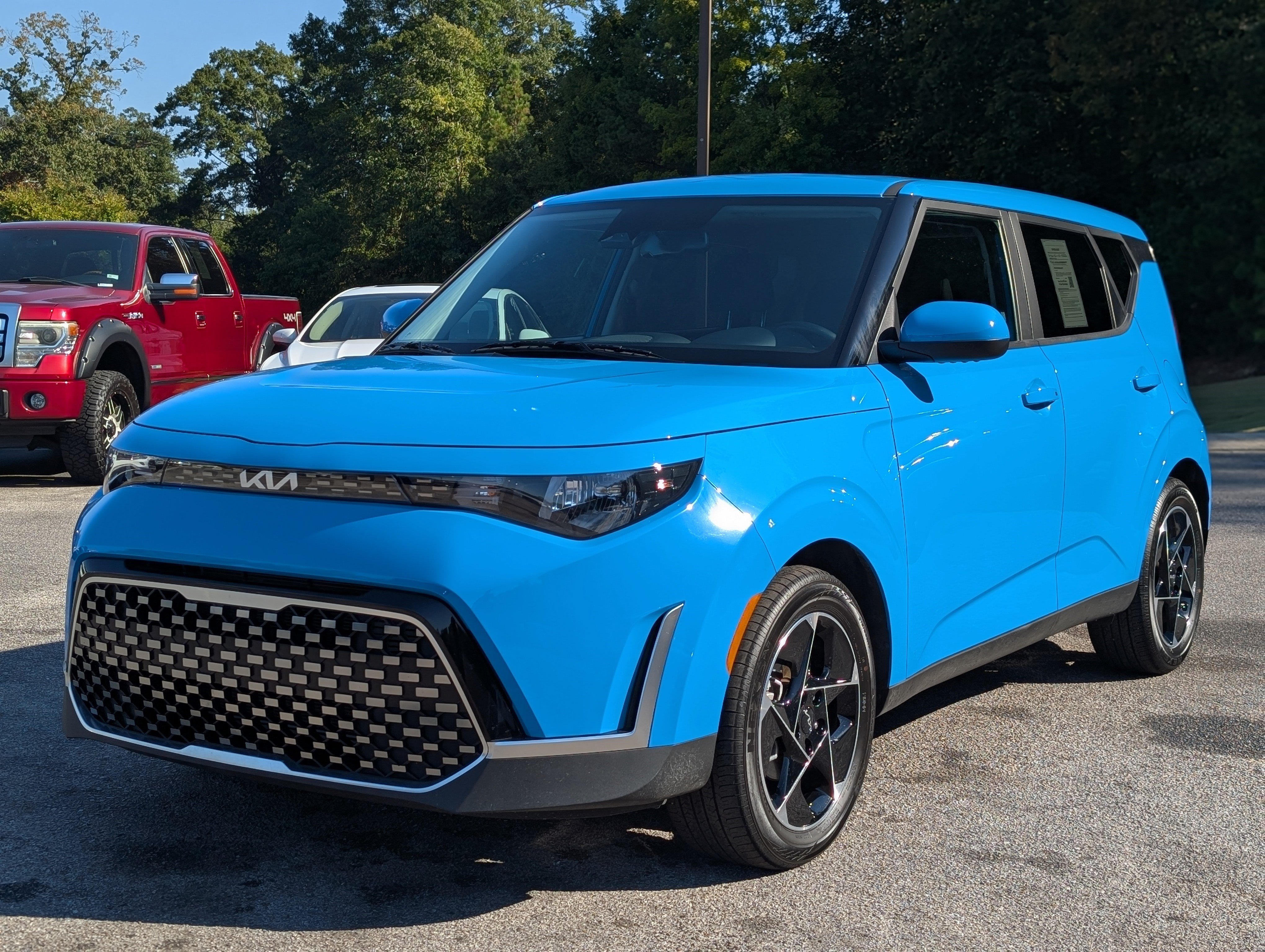 Used 2025 Kia Soul EX FWD image 5