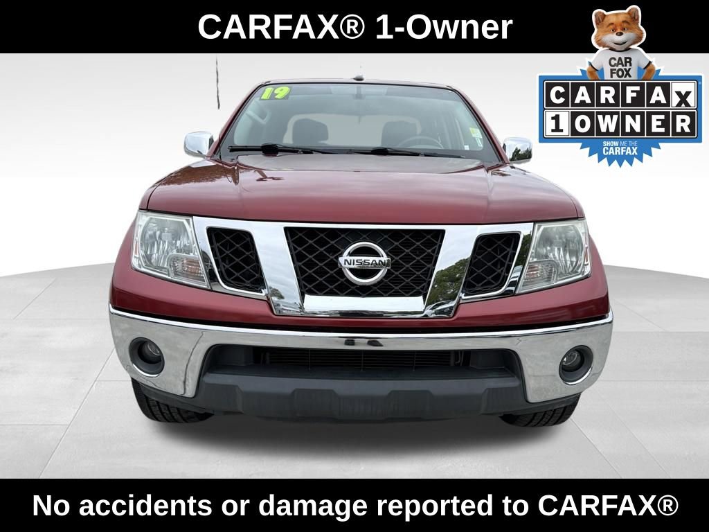 Used 2019 Nissan Frontier SL image 2