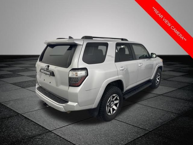Certified 2022 Toyota 4Runner TRD Off-Road AWD/4WD image 6
